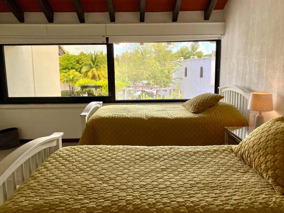Charming Lagoon Front Villa By Casa Paraiso Cancún Eksteriør billede