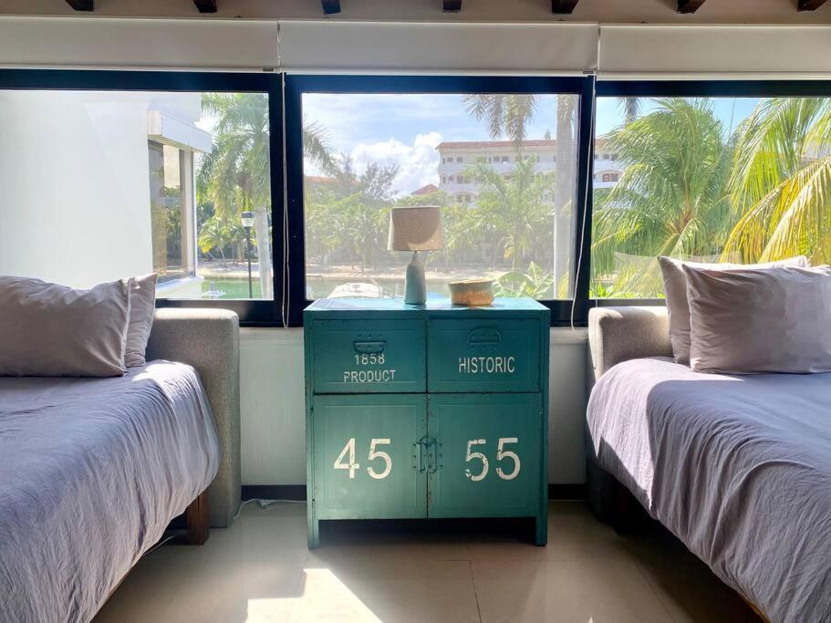 Charming Lagoon Front Villa By Casa Paraiso Cancún Eksteriør billede